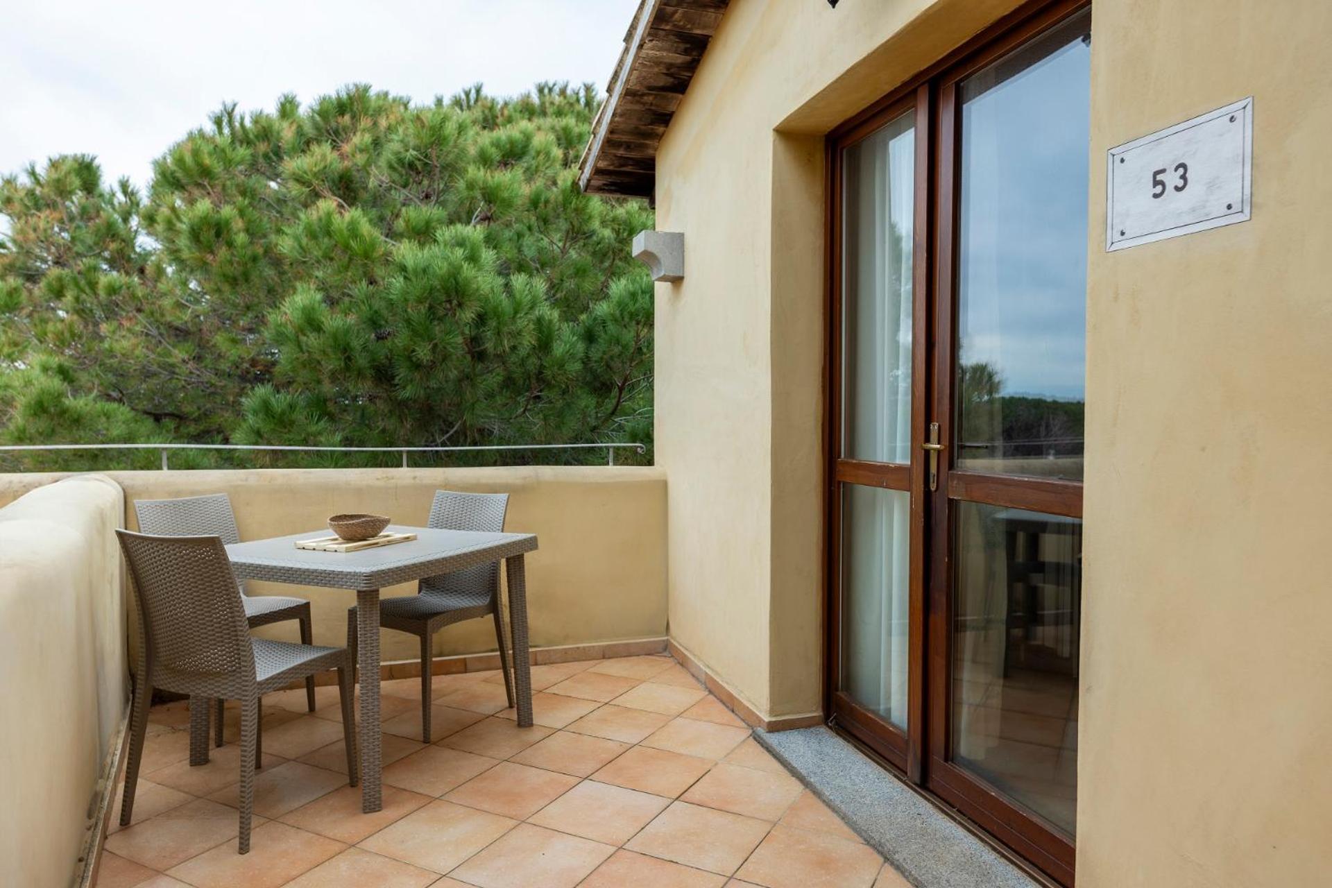 Residence Baia Dei Mirti Vignola Mare Exterior foto